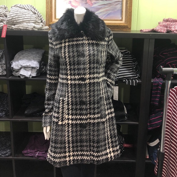 Women’s coat fur top - Picture 1 of 5